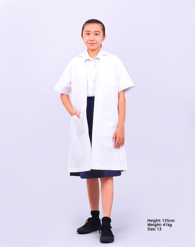 White School Short Sleeve Lab Coat