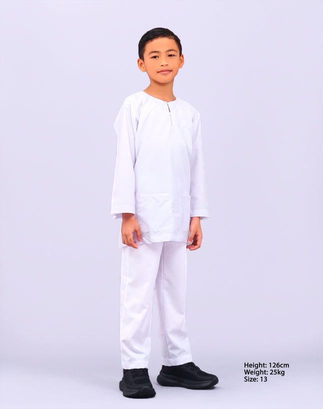 Baju Johor Religious School