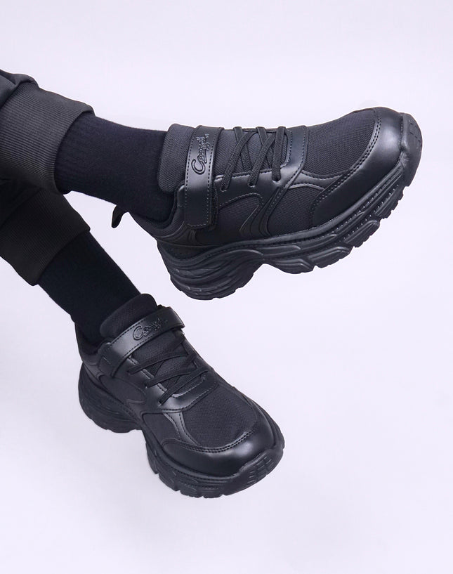 Black Lightweight Primary School Shoes – Slim Rubber Sole Lace-Up