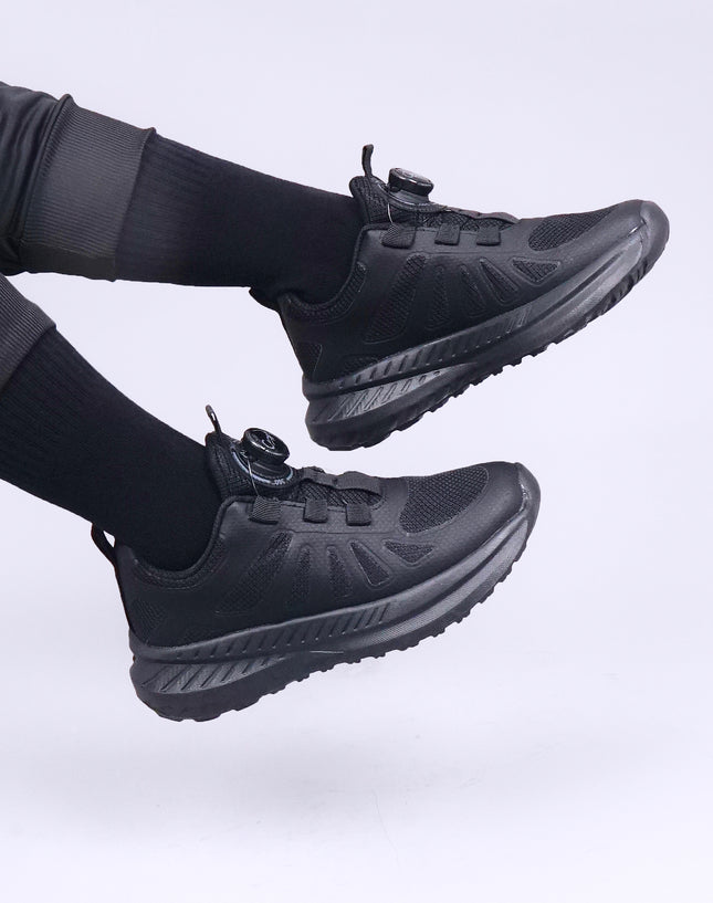 Black Ultra-Base Lightweight Primary School Shoes – Rotating Buckle
